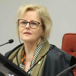 Ministra Rosa Weber rejeita pedido da PGR para não investigar Bolsonaro