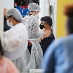 Artigo | O que fazer diante da explosão dos casos de covid e síndromes gripais?