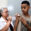 Com pandemia e corte de verbas de propaganda, vacinação infantil despenca a pior nível