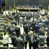 Câmara pode votar nesta quarta (27) MP que cria benefício extra para o Auxílio Brasil