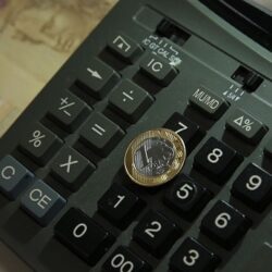 Datafolha: 52% dizem que a vida piorou