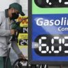Petrobras anuncia aumento de 5% na gasolina e 14% no diesel; alta chega a 68% no ano