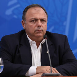 Exclusivo: Superintendente da ABIMO relata despreparo e indícios de corrupção durante gestão Pazuello na Saúde