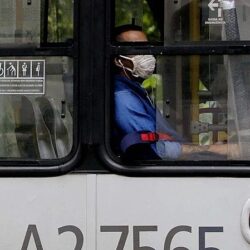 Usar máscaras ainda é obrigatório? Entenda