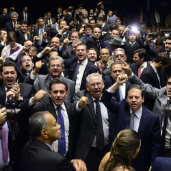 “Quem foi quem”: site informa eleitor sobre como votou cada parlamentar durante o mandato