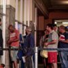 “Propaganda enganosa”: beneficiários do Auxílio Brasil pedem, mas não recebem consignado