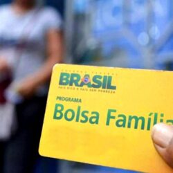 Com votação prevista para terça-feira, PT cria alternativas para PEC da Transição