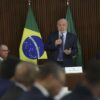 Perdas com ICMS: “Vamos ter que discutir”, diz Lula a governadores