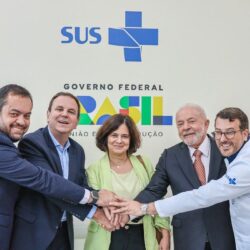 “Vacina é direito da criança”, diz Nísia sobre regra do Bolsa Família