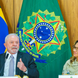 Lula reage a ‘mercado nervoso’ com salário mínimo e políticas sociais