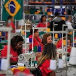 Mulheres chefiam 50,8% dos lares, mas ganham menos e sofrem mais com desemprego