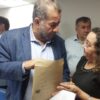 Entrega de documento pela CONASF em Fortaleza