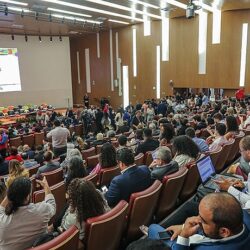 Governo vai ouvir cidadãos de todo país para debater prioridades até 2027; veja como participar