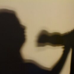 Mulheres vítimas de violência terão direito a auxílio aluguel