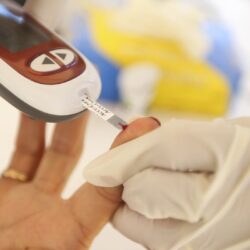 Diabetes aumenta risco de infecções e requer vacinação específica