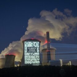 Mercado de carbono: saída para a crise climática ou licença para poluir?