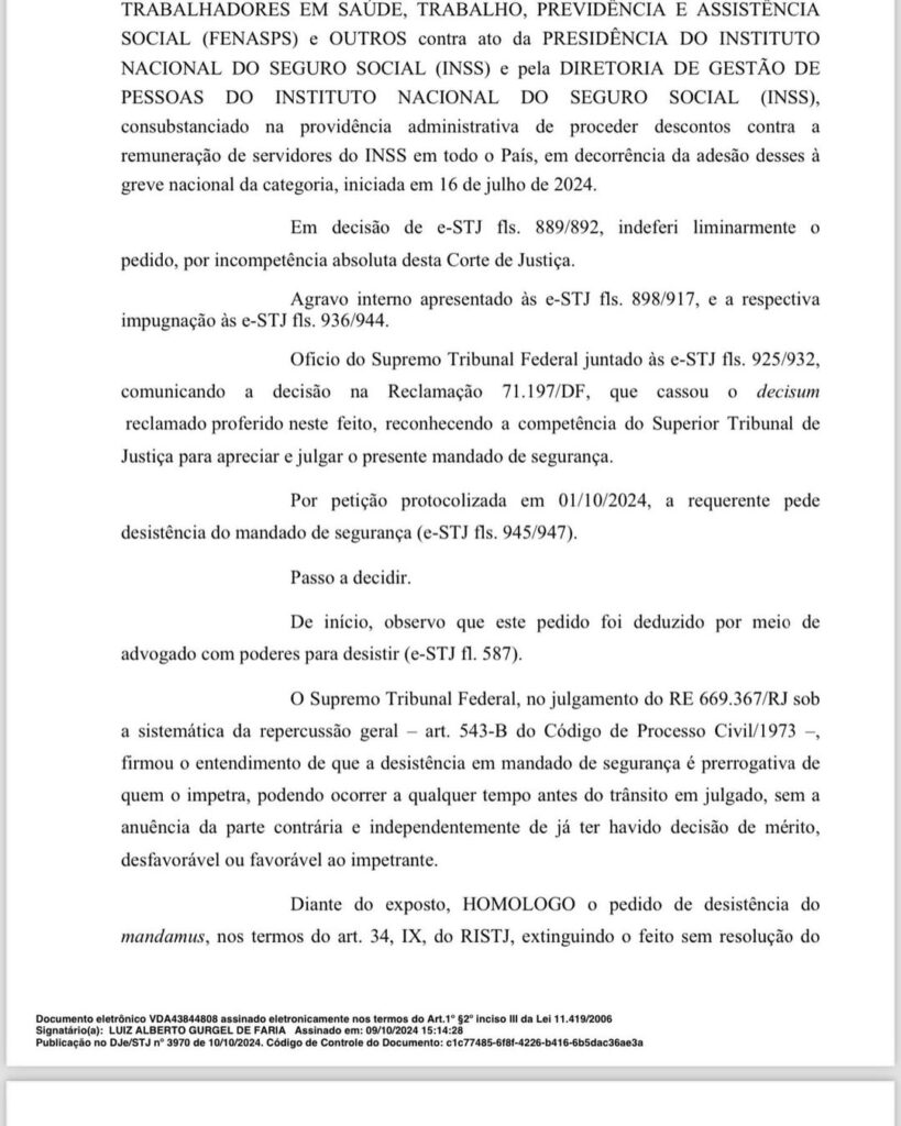 Esta imagem tem um texto alternativo em branco, o nome da imagem é 02-819x1024.jpg