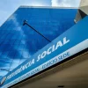 Saiba como contestar descontos não autorizados do INSS
