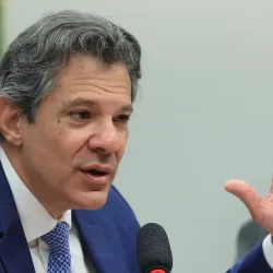 Haddad: governo tem plano para socorrer setores afetados por tarifaço