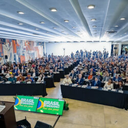 “O Brasil não pode depender de um único país”, aponta Lula