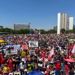 Esquerda vai às ruas no domingo (14) contra PL da Dosimetria, que beneficia golpistas do 8 de janeiro; veja lista de atos