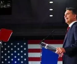 A Guerra contra o público: o projeto global da extrema direita para os serviços públicos