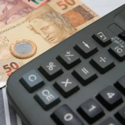 Rendimento dos mais ricos é 13,8 vezes maior que o dos mais pobres