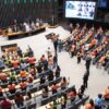 Fim da escala 6×1 domina ato na Câmara e amplia pressão por mudança na jornada