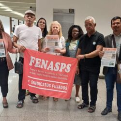 FENASPS participa de panfletagem no Senado contra a PEC 65/2023 e alerta para riscos à soberania econômica