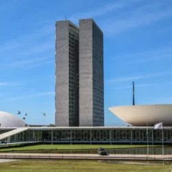 Regulamentação de bets, infância, metas fiscais: veja os principais debates do Congresso na semana